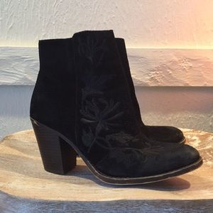 Lucky Brand black booties